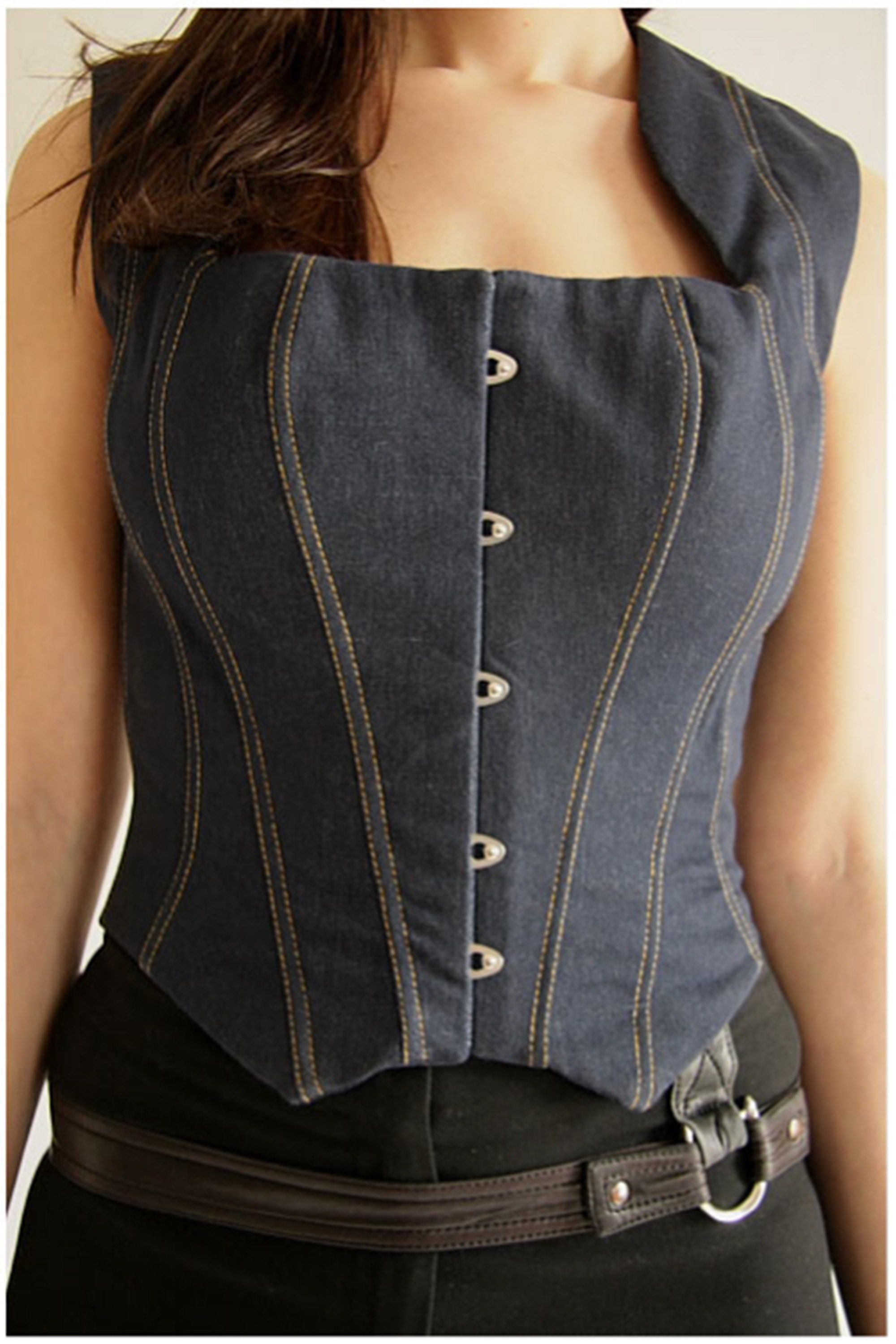 Corset Catherine avec busc devant - 3