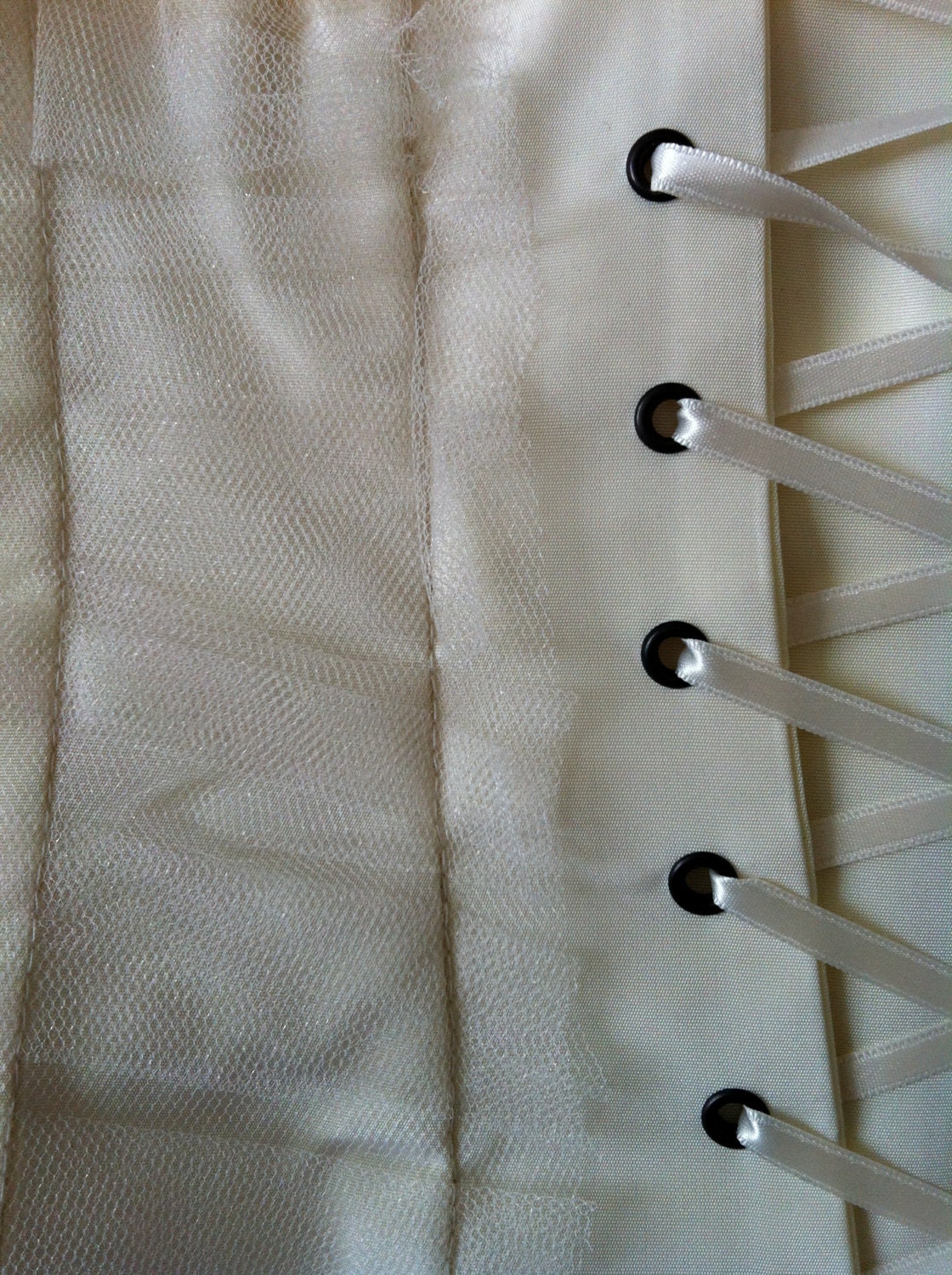 Robe de mariée unique Eclipse - 8